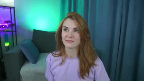 Snapshot of foxy_cute4you chatting on February 19, 2026, 7:43 pm Eva online show from February 19, 2026, 7:43 pm