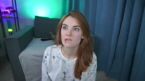 Snapshot of foxy_cute4you chatting on February 28, 2026, 9:27 pm Eva online show from February 28, 2026, 9:27 pm