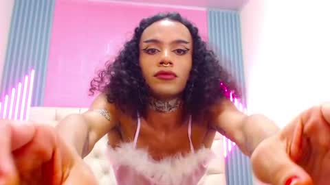 Snapshot of foxy_ella chatting on February 27, 2025, 6:20 pm Ella online show from February 27, 2025, 6:20 pm