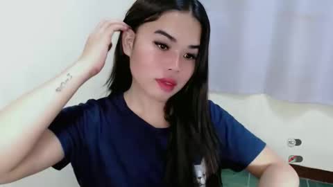 foxy_lei online show from December 15, 2025, 10:36 pm