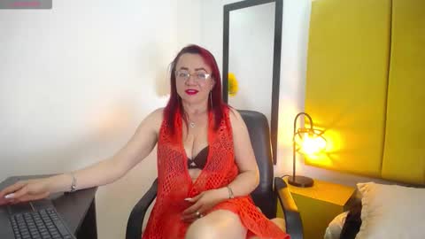 Snapshot of foxy_miilf chatting on September 23, 2025, 1:58 pm Foxy miilf online show from September 23, 2025, 1:58 pm