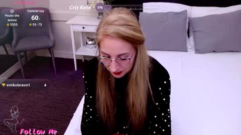 Snapshot of foxy_ramona chatting on October 6, 2025, 10:56 am Ana online show from October 6, 2025, 10:56 am