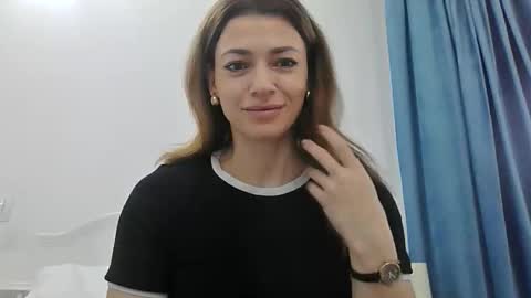 Adela - Single mom. 40 y online show from February 4, 2026, 7:47 am