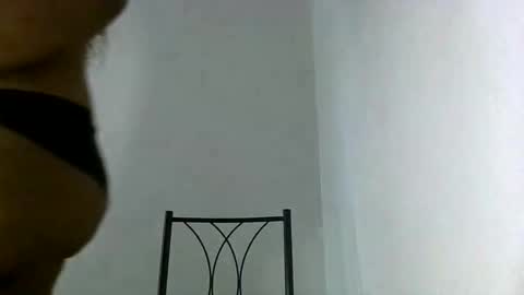 foxygoddess18 online show from May 17, 2026, 7:10 pm