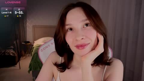 Snapshot of foxyoly chatting on March 24, 2026, 12:15 am Oly online show from March 24, 2026, 12:15 am