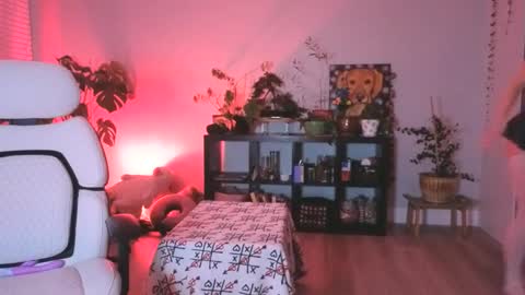 beautiful blair online show from December 15, 2025, 2:49 am