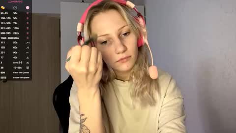 Kate online show from November 29, 2025, 8:39 am