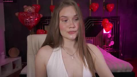 Snapshot of foxyykate chatting on February 14, 2026, 10:50 pm Kate online show from February 14, 2026, 10:50 pm