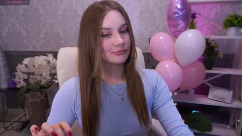 Snapshot of foxyykate chatting on February 17, 2026, 11:22 pm Kate online show from February 17, 2026, 11:22 pm