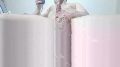 Snapshot of fr33z3g1 chatting on December 3, 2025, 12:03 pm 1ceG00ner online show from December 3, 2025, 12:03 pm