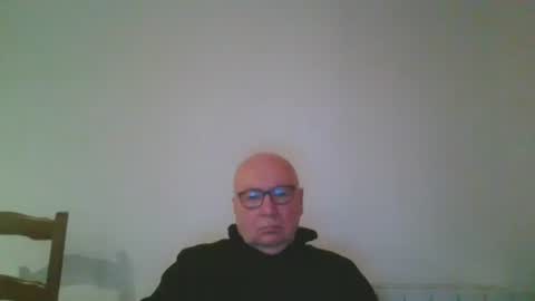 Snapshot of fra94 chatting on February 2, 2026, 11:03 pm fra94 online show from February 2, 2026, 11:03 pm