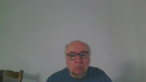 Snapshot of fra94 chatting on April 7, 2026, 1:22 pm fra94 online show from April 7, 2026, 1:22 pm