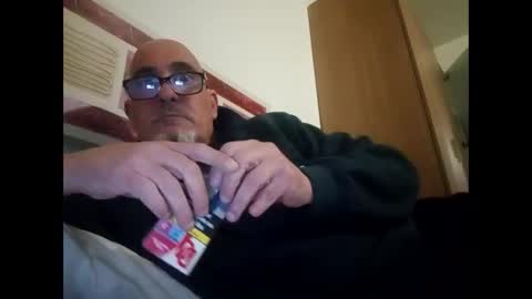 frajimhorm online show from March 22, 2026, 8:01 pm