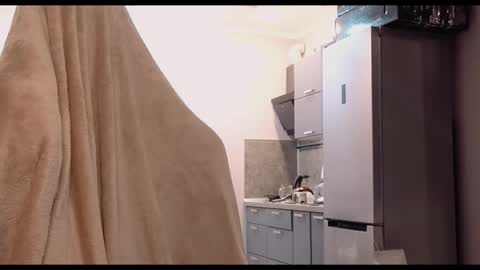 Snapshot of fran_bow chatting on December 1, 2025, 2:38 am fran_bow online show from December 1, 2025, 2:38 am