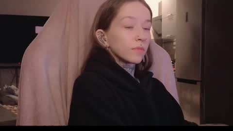 Snapshot of fran_bow chatting on February 3, 2026, 6:40 am fran_bow online show from February 3, 2026, 6:40 am