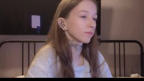 Snapshot of fran_bow chatting on March 11, 2026, 6:47 pm fran_bow online show from March 11, 2026, 6:47 pm