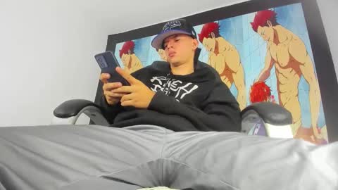 Snapshot of fran_boy_ chatting on January 12, 2026, 4:07 am Fran online show from January 12, 2026, 4:07 am