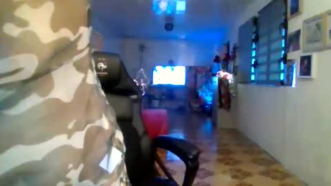 francelune online show from December 3, 2025, 2:48 pm