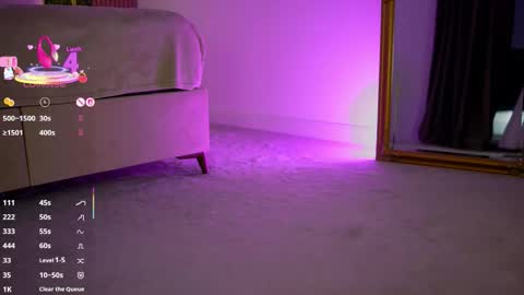 Snapshot of francescanappi chatting on September 30, 2025, 6:02 pm Franci online show from September 30, 2025, 6:02 pm