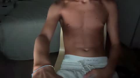 Snapshot of francesco727 chatting on September 12, 2025, 10:32 pm francesco online show from September 12, 2025, 10:32 pm