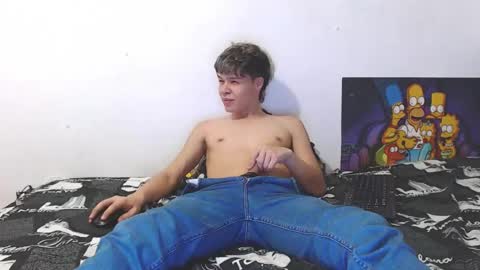 Snapshot of francesco_spank chatting on February 2, 2025, 12:19 am FRANCESCO online show from February 2, 2025, 12:19 am