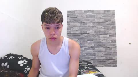 Snapshot of francesco_spank chatting on February 25, 2025, 6:31 pm FRANCESCO online show from February 25, 2025, 6:31 pm