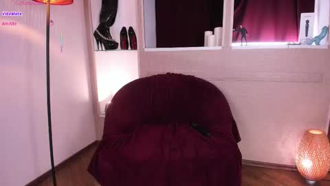 Snapshot of francesyorks chatting on November 14, 2025, 4:33 am Frances York online show from November 14, 2025, 4:33 am