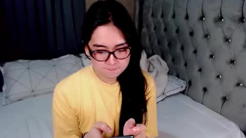 Snapshot of franchesca_fucks chatting on February 28, 2025, 10:39 pm LOVE online show from February 28, 2025, 10:39 pm