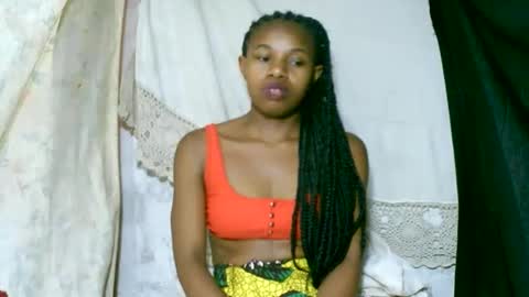 Snapshot of franciefrancie chatting on October 12, 2025, 10:20 pm francilla online show from October 12, 2025, 10:20 pm