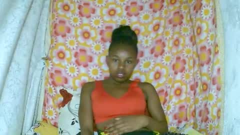 Snapshot of franciefrancie chatting on October 21, 2025, 2:40 pm francilla online show from October 21, 2025, 2:40 pm