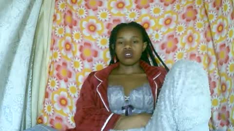 Snapshot of franciefrancie chatting on November 15, 2025, 10:48 pm francilla online show from November 15, 2025, 10:48 pm