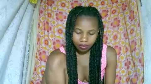 Snapshot of franciefrancie chatting on November 16, 2025, 2:11 pm francilla online show from November 16, 2025, 2:11 pm