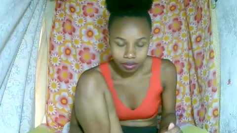 Snapshot of franciefrancie chatting on November 20, 2025, 7:08 am francilla online show from November 20, 2025, 7:08 am