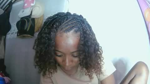 Snapshot of francine925426 chatting on December 13, 2025, 7:53 pm francine925426 online show from December 13, 2025, 7:53 pm