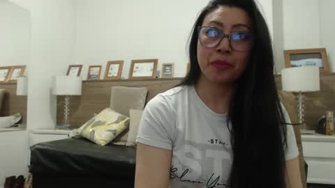 francisca_vera online show from May 16, 2026, 9:24 pm