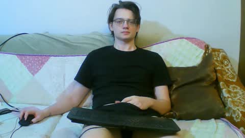 Snapshot of francisgray chatting on February 7, 2026, 6:33 pm Frank online show from February 7, 2026, 6:33 pm