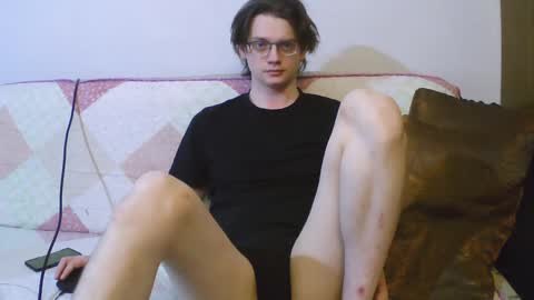 Snapshot of francisgray chatting on April 4, 2026, 10:29 pm Frank online show from April 4, 2026, 10:29 pm