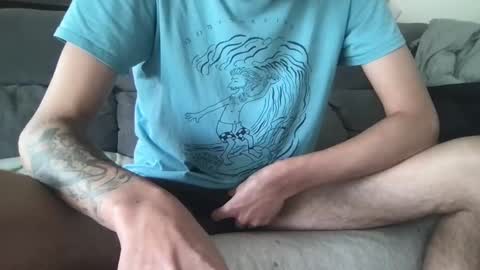 franck1384 online show from October 25, 2025, 10:34 am