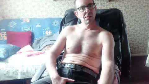 franck143544 online show from October 20, 2025, 11:43 am