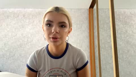 Britney online show from May 8, 2026, 9:14 am