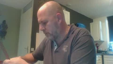 Snapshot of frankh12345 chatting on January 8, 2025, 9:00 am frankh12345 online show from January 8, 2025, 9:00 am