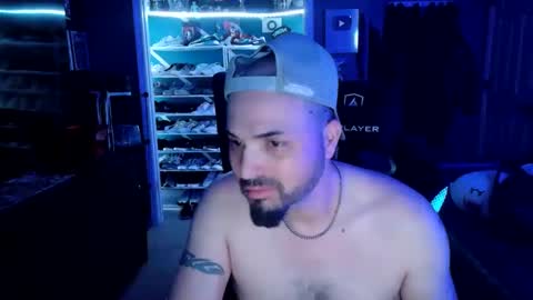 Snapshot of frankievw9 chatting on October 20, 2025, 6:03 am frankievw9 online show from October 20, 2025, 6:03 am