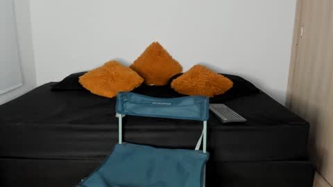 frank online show from February 1, 2025, 12:07 am