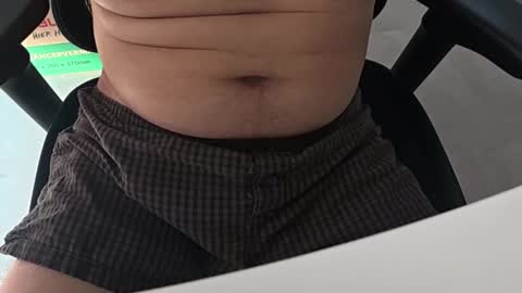 Snapshot of franky84 chatting on March 12, 2026, 12:33 pm franky84 online show from March 12, 2026, 12:33 pm