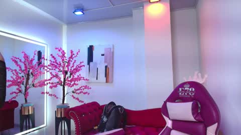 Snapshot of franshesca_buller chatting on February 6, 2026, 11:02 am Franshesca online show from February 6, 2026, 11:02 am
