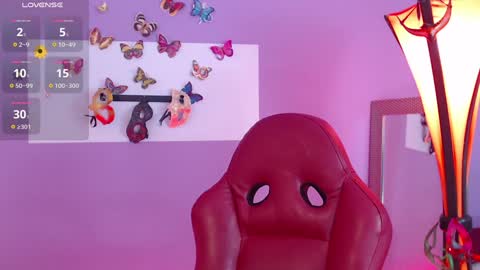 Fransheska online show from January 12, 2025, 3:57 pm