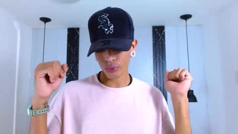 Franvill trato online show from October 29, 2025, 8:10 pm