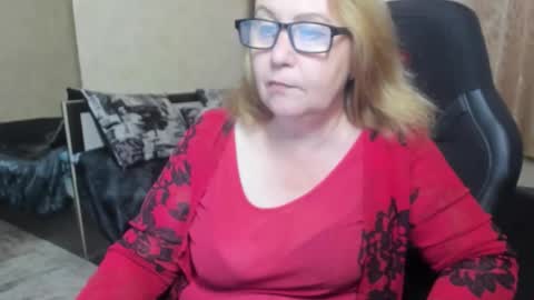 Snapshot of fraumartha chatting on October 31, 2025, 10:38 am FrauMartha online show from October 31, 2025, 10:38 am