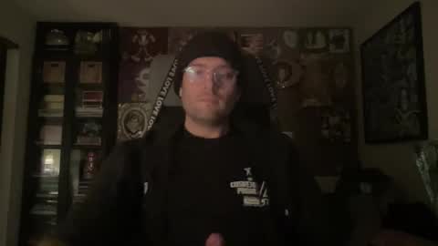 Snapshot of frbdycltr chatting on February 4, 2026, 7:14 am Free Body Culture 3 online show from February 4, 2026, 7:14 am