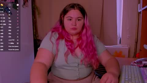 Snapshot of freakcute_friends chatting on December 23, 2024, 9:16 am Alice online show from December 23, 2024, 9:16 am